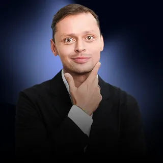 Виктор Комаров — фото